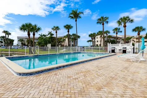 2370 Ne Ocean Boulevard Stuart FL 34996