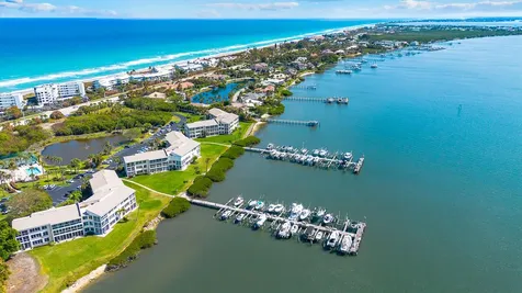 2370 Ne Ocean Boulevard Stuart FL 34996