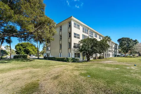 4602 Martinique Way Coconut Creek FL 33066
