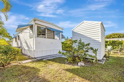 14556 Glenview Drive Delray Beach FL 33445