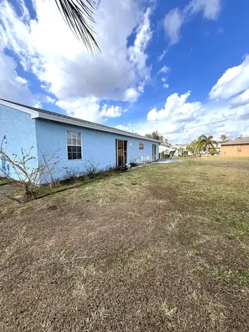 2397 Se West Blackwell Drive Port Saint Lucie FL 34952