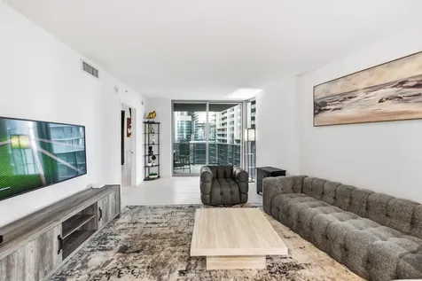 31 Se 6th Street Miami FL 33131