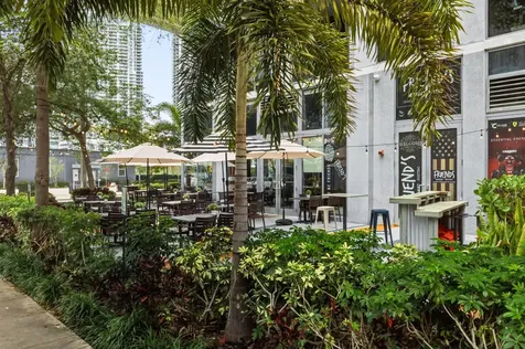 31 Se 6th Street Miami FL 33131