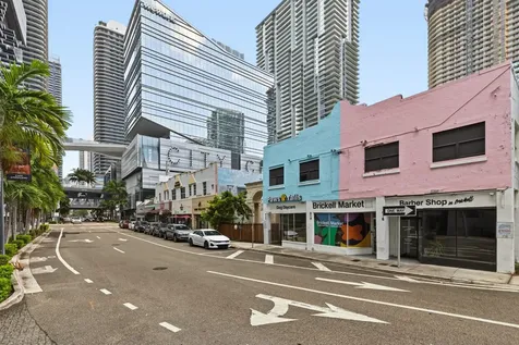 31 Se 6th Street Miami FL 33131