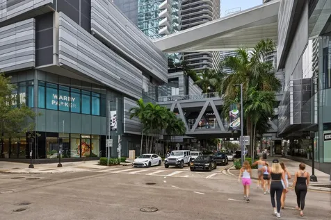 31 Se 6th Street Miami FL 33131