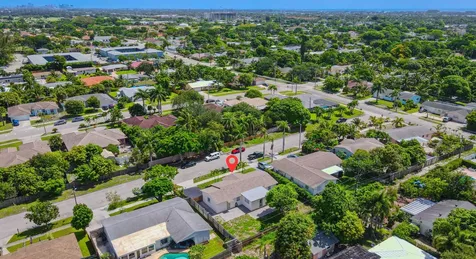 1717 16th Court Lake Worth Beach FL 33460