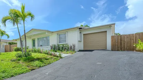 1717 16th Court Lake Worth Beach FL 33460