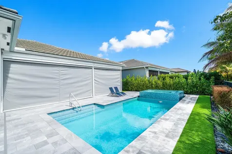 9918 Pecorino Isle Boynton Beach FL 33473