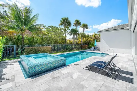 9918 Pecorino Isle Boynton Beach FL 33473