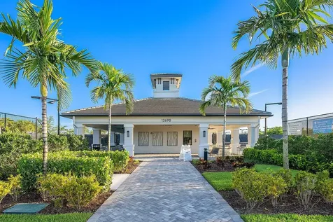 9918 Pecorino Isle Boynton Beach FL 33473