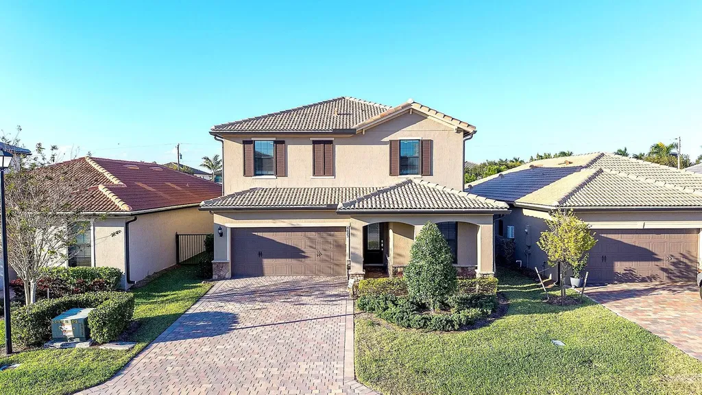 8623 Patron Lane Lake Worth FL 33467