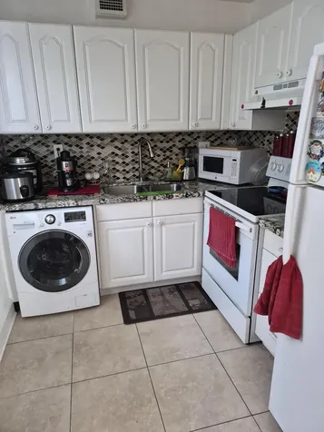 2286 Lake Osborne Drive Lake Worth Beach FL 33461