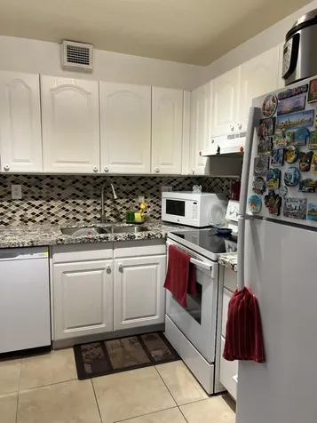 2286 Lake Osborne Drive Lake Worth Beach FL 33461
