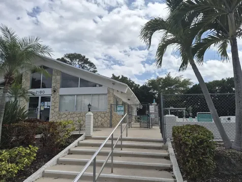 2286 Lake Osborne Drive Lake Worth Beach FL 33461