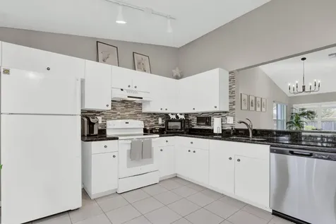 1544 Old Cypress Trail Wellington FL 33414