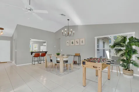 1544 Old Cypress Trail Wellington FL 33414