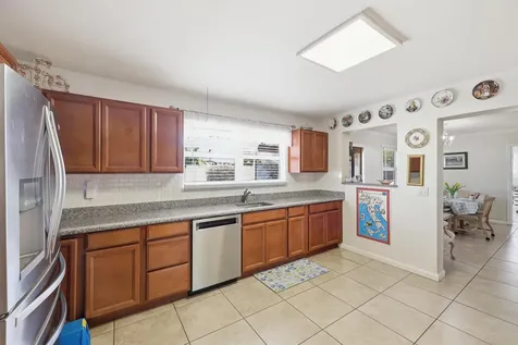 305 Circle Jupiter FL 33458