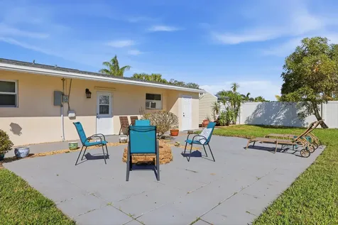 305 Circle Jupiter FL 33458