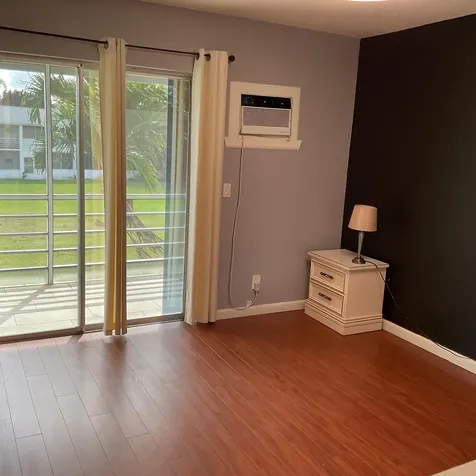 231 Berkshire K West Palm Beach FL 33417