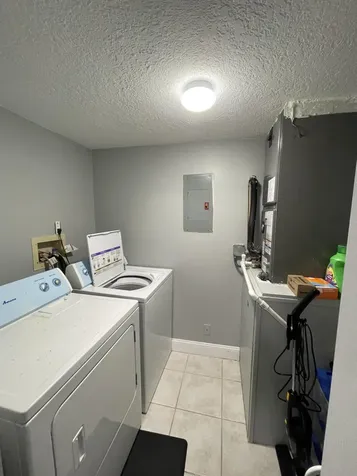 516 Shady Pine Way Greenacres FL 33415