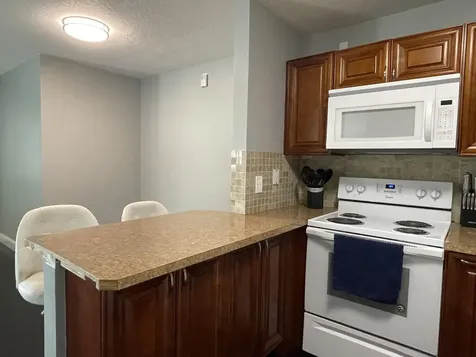 516 Shady Pine Way Greenacres FL 33415
