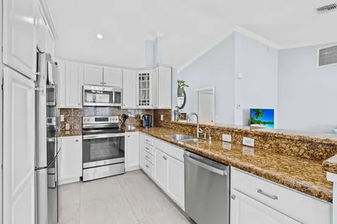 5637 Egret Isle Trail Lake Worth FL 33467