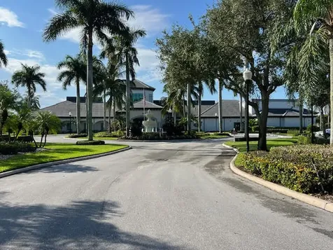 8010 Bellafiore Way Boynton Beach FL 33473