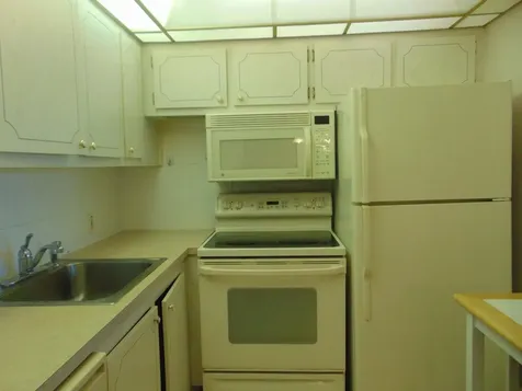 292 Fanshaw G Boca Raton FL 33434