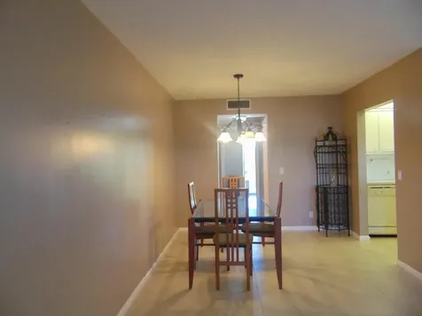 292 Fanshaw G Boca Raton FL 33434