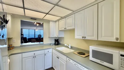 5055 N Highway A1a Hutchinson Island FL 34949
