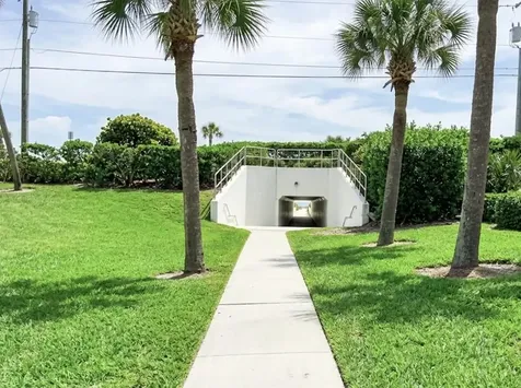 5055 N Highway A1a Hutchinson Island FL 34949