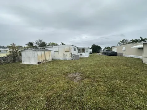 6950 Se Ridgeway Terrace Hobe Sound FL 33455