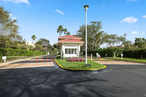 6936 Huntington Lane Delray Beach FL 33446