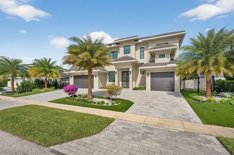 785 Ne 70th Street Boca Raton FL 33487