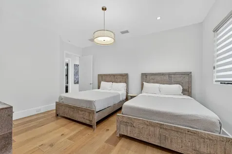 785 Ne 70th Street Boca Raton FL 33487