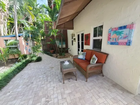 226 NE 1st Avenue Delray Beach FL 33444