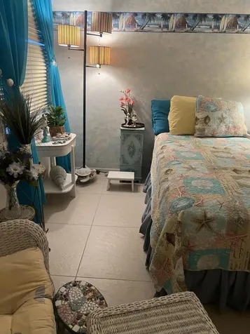 506 Davis Road Palm Springs FL 33461