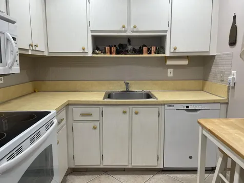 506 Davis Road Palm Springs FL 33461