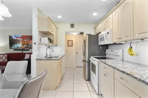 5180 E Sabal Palm Boulevard Tamarac FL 33319