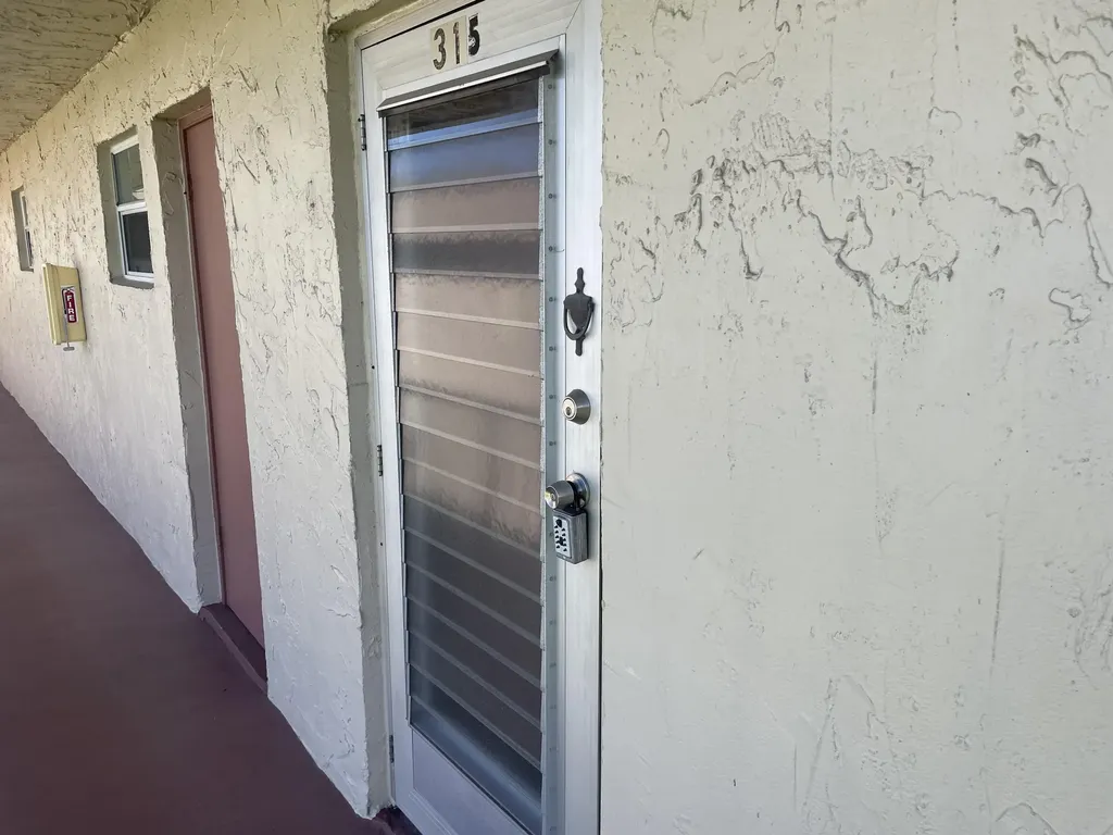 705 Lori Drive Palm Springs FL 33461