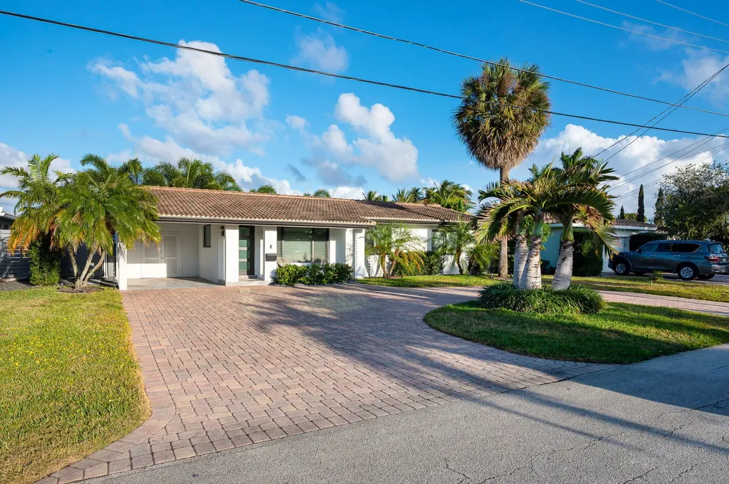 2200 Ne 15th Terrace Wilton Manors FL 33305