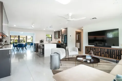 2200 Ne 15th Terrace Wilton Manors FL 33305