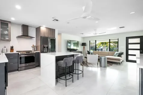 2200 Ne 15th Terrace Wilton Manors FL 33305