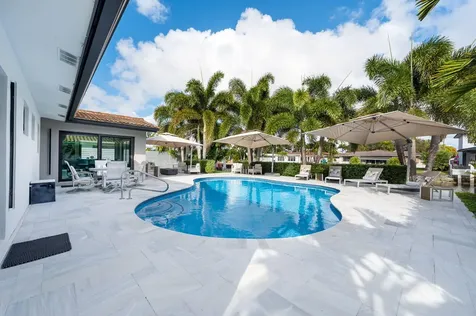 2200 Ne 15th Terrace Wilton Manors FL 33305