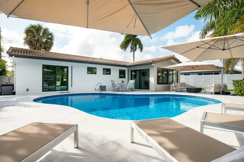2200 Ne 15th Terrace Wilton Manors FL 33305