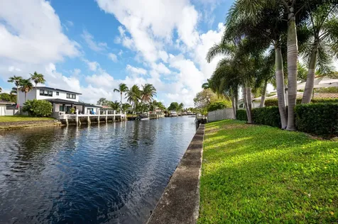 2200 Ne 15th Terrace Wilton Manors FL 33305