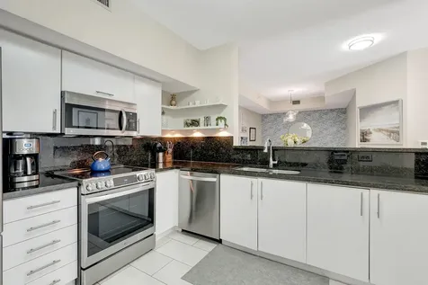 255 NE 3rd Avenue Delray Beach FL 33444