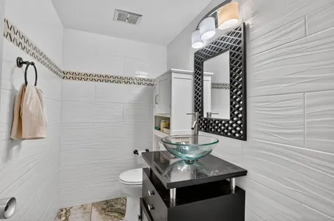 1319 E Hillsboro Boulevard Deerfield Beach FL 33441