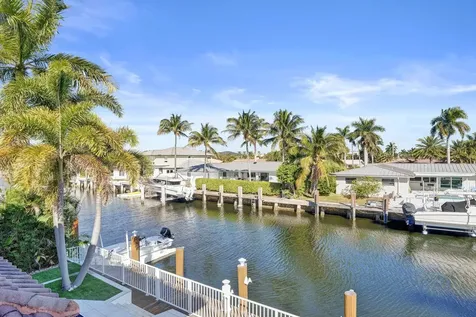 807 Coventry Street Boca Raton FL 33487