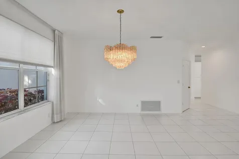 807 Coventry Street Boca Raton FL 33487